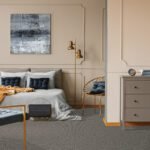 Portrait a6152 - Image 2